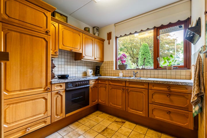 Foto 13 van Naaldhof 9