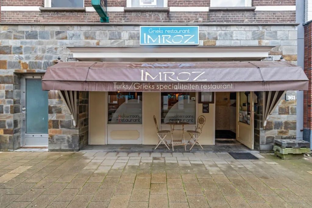 Bekijk foto 2 van Grotestraat 159-161