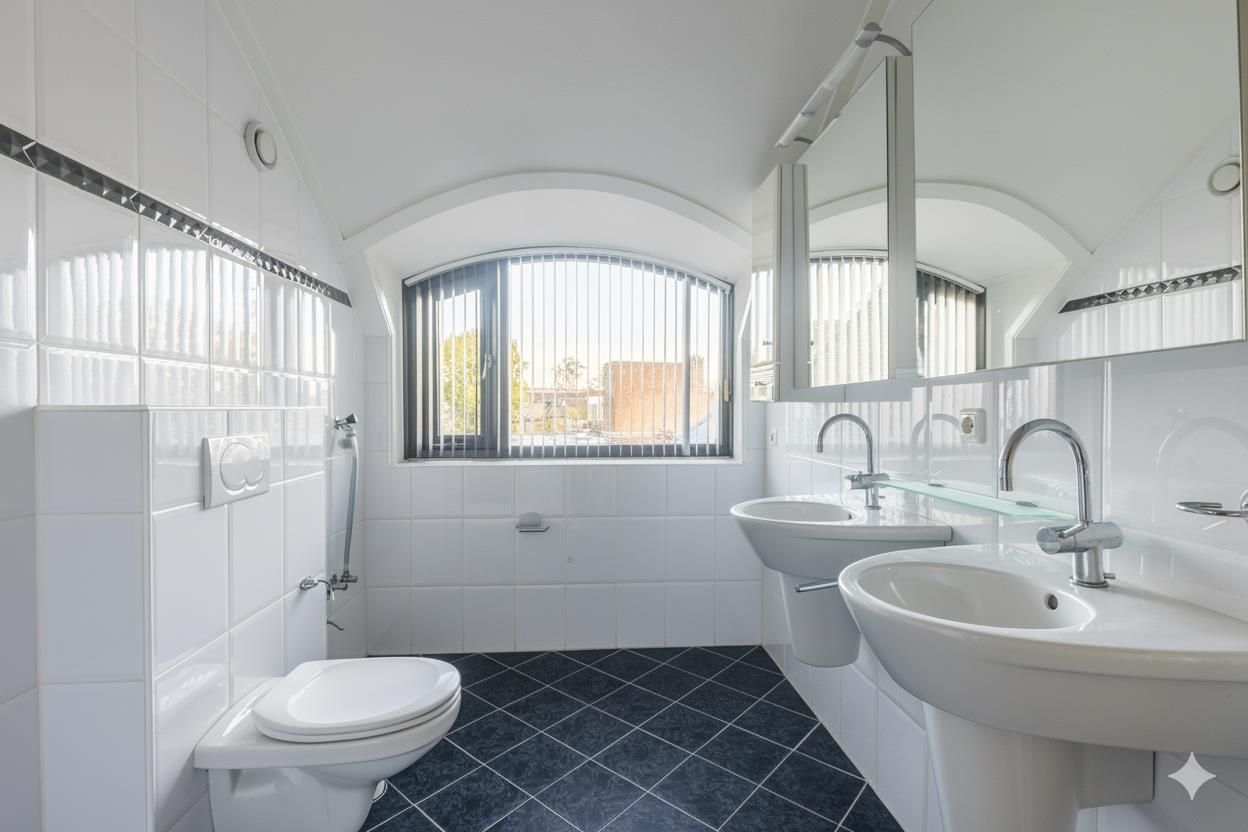 Foto 18 van Stationsstraat 2-202