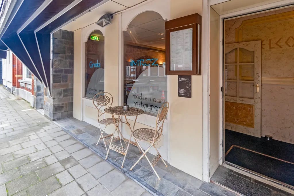 Bekijk foto 4 van Grotestraat 159-161