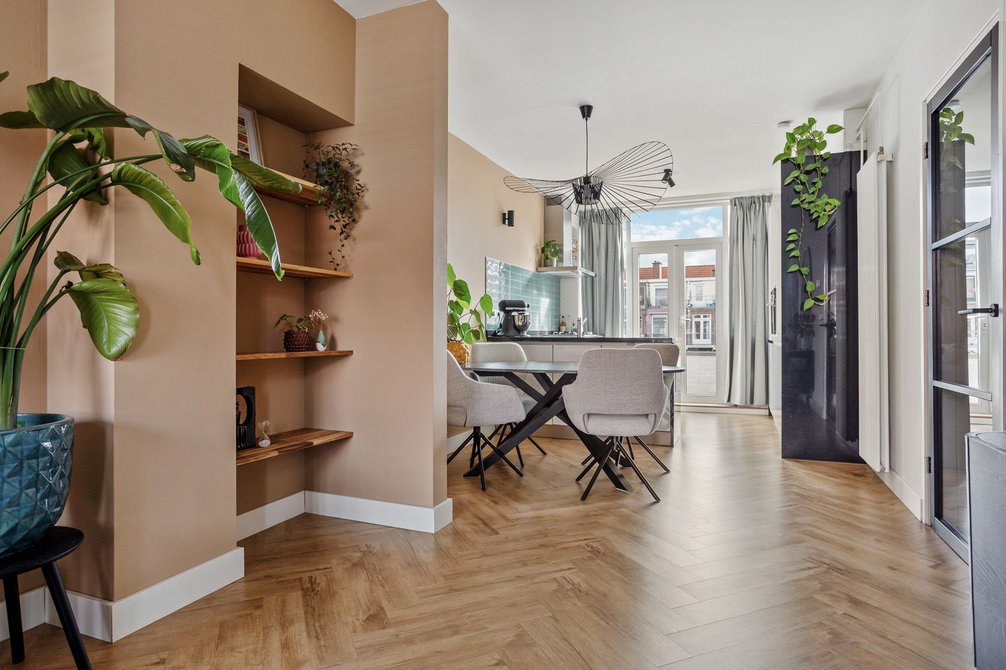 Foto 10 van Lindelaan 189