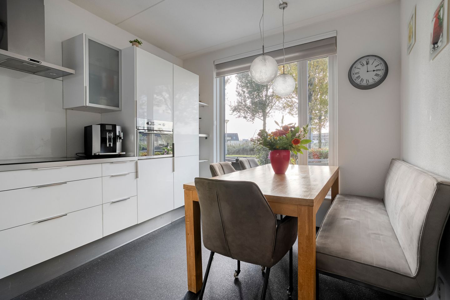 Foto 10 van Paasloostraat 100