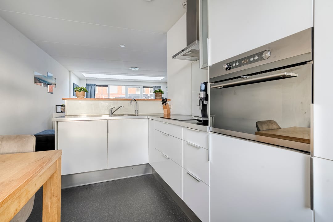 Foto 13 van Paasloostraat 100