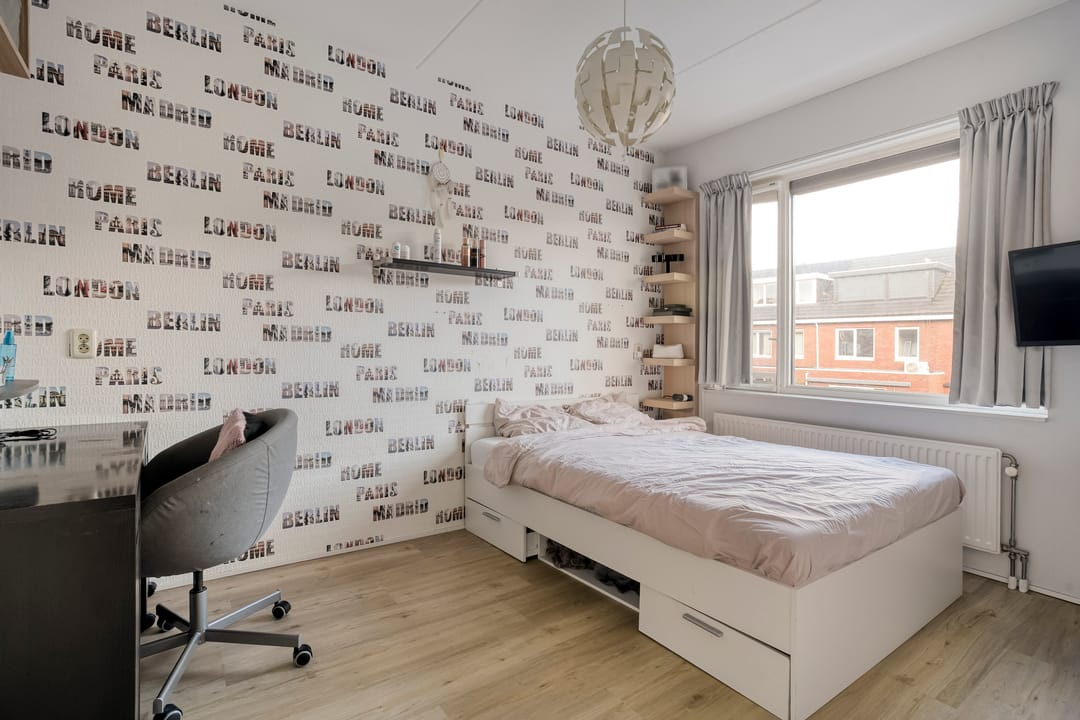 Foto 16 van Paasloostraat 100