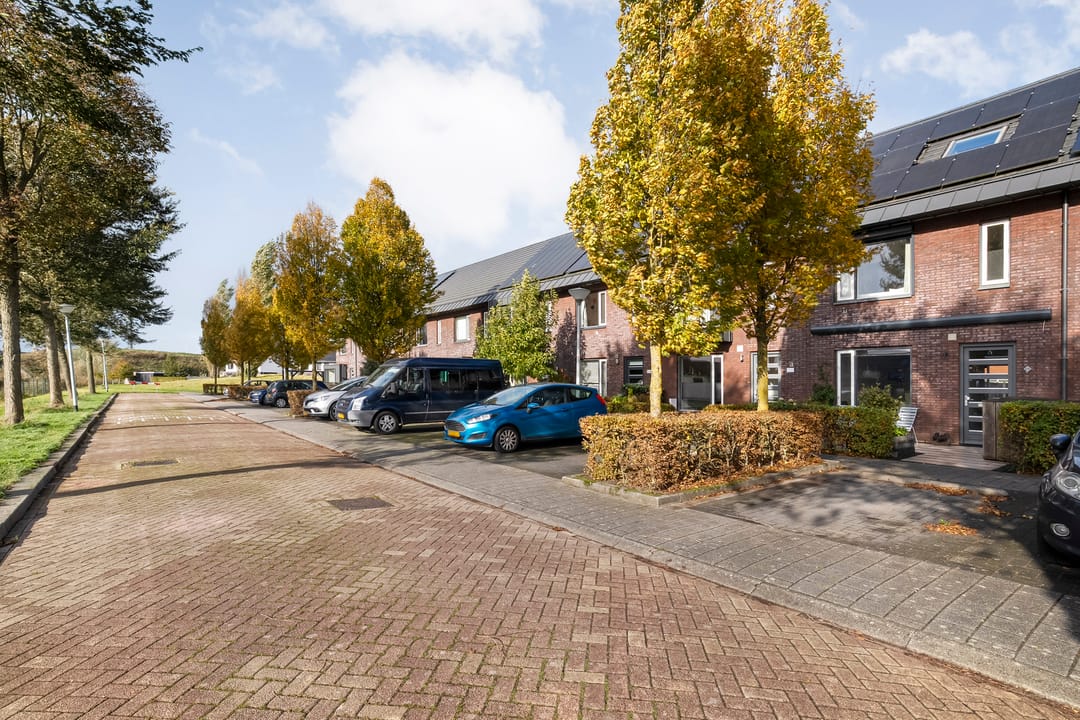 Foto 38 van Paasloostraat 100