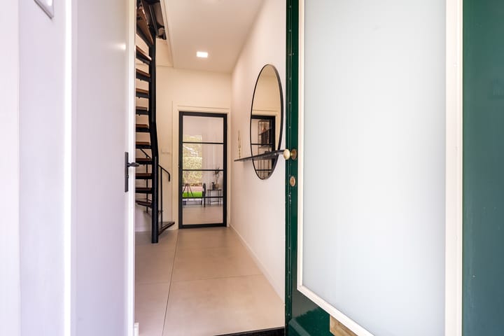 Photo 17 of Jachtlaan 5