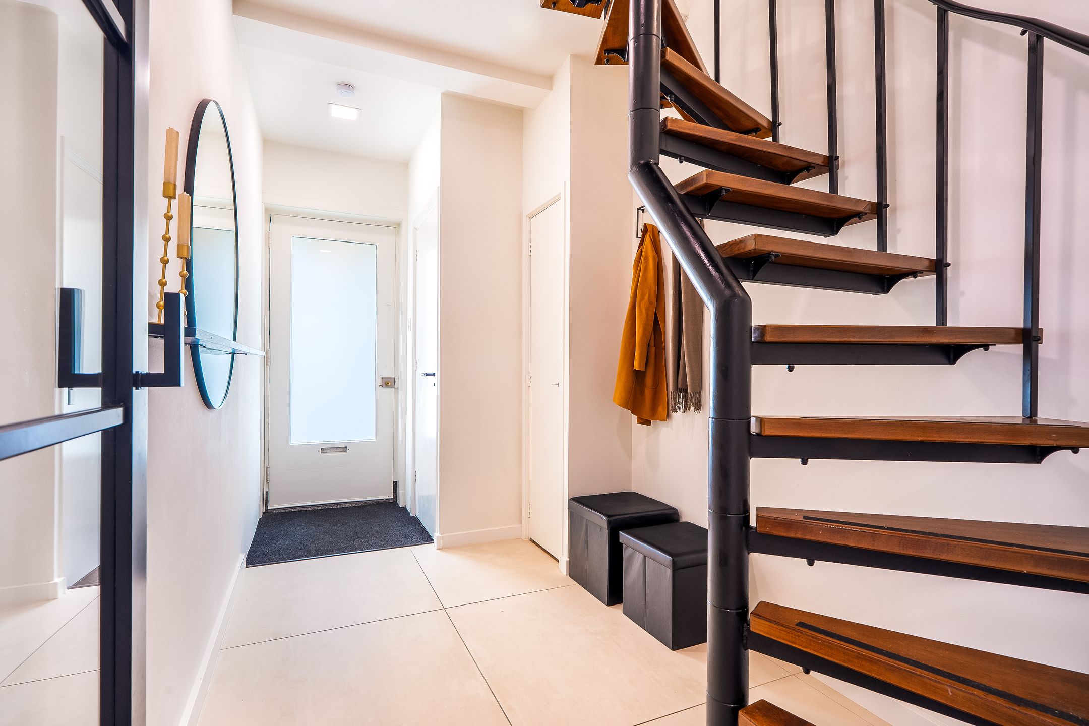 Photo 18 of Jachtlaan 5