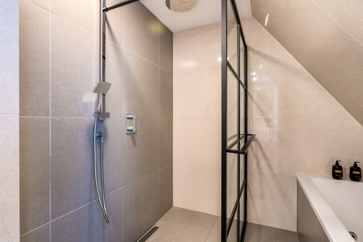 Photo 48 of Jachtlaan 5