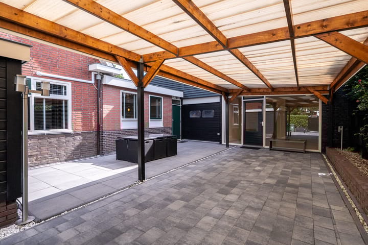 Photo 56 of Jachtlaan 5