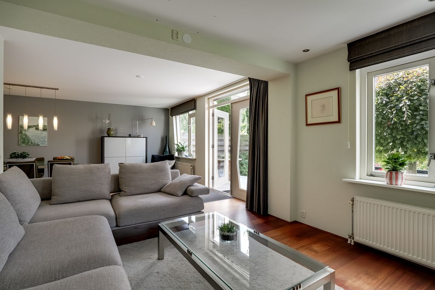 Photo 14 of Robert Stolzhof 41