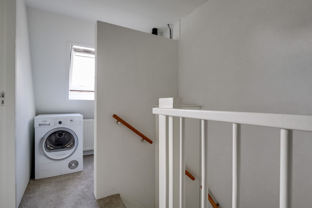 Photo 38 of Robert Stolzhof 41