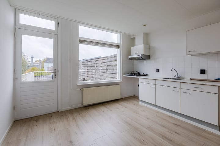 Foto 12 van Wassenaarstraat 44-A