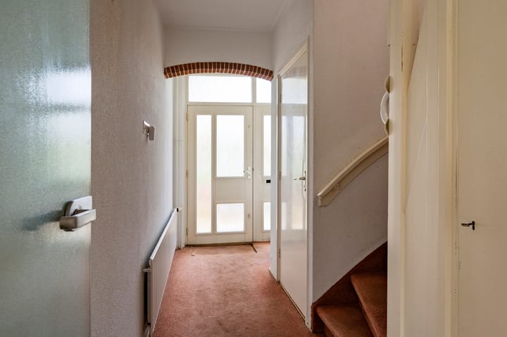 Photo 3 of Troelstralaan 38