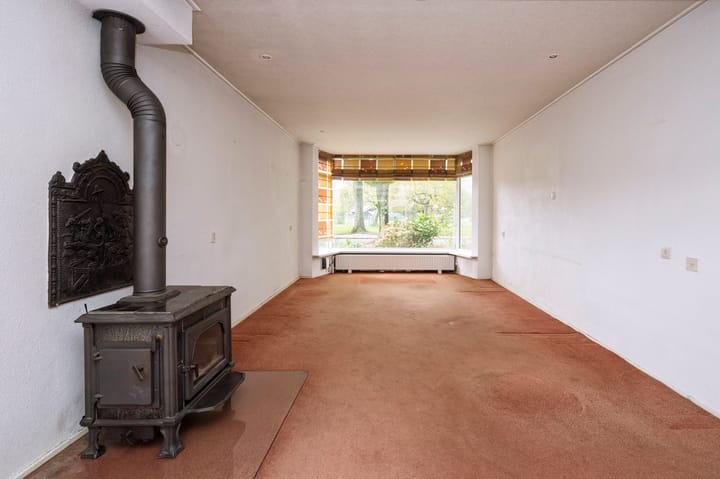 Photo 14 of Troelstralaan 38