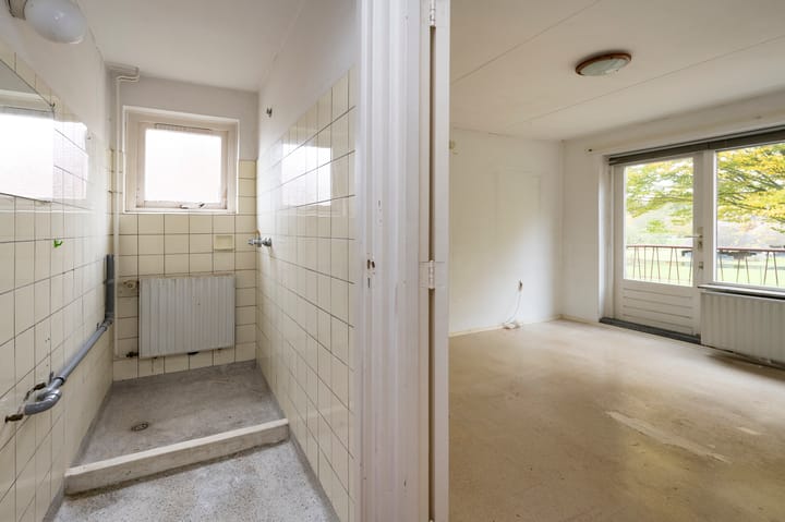 Photo 19 of Troelstralaan 38