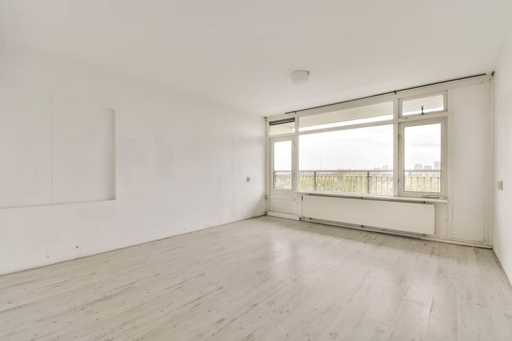 Photo 9 of Tjasker 69