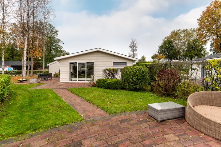 Photo 22 of Zuiderweg 2-R202