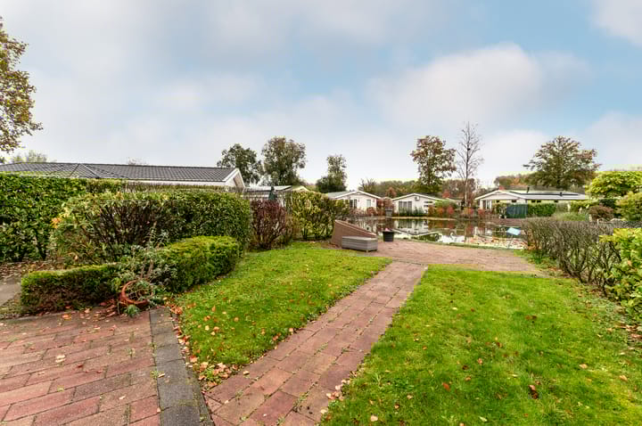 Photo 23 of Zuiderweg 2-R202