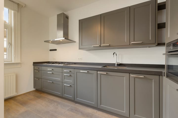 Foto 15 van Govert Flinckstraat 244-2