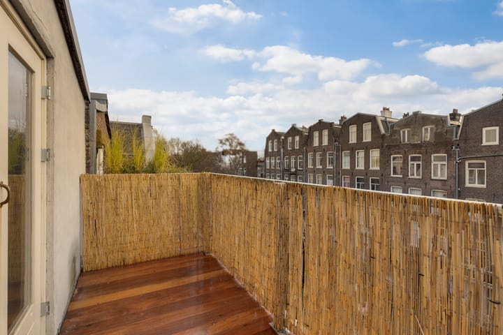 Foto 32 van Govert Flinckstraat 244-2