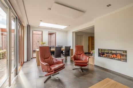 Mercurius 3 tertiary image