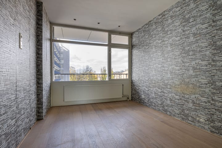 Photo 11 of Jan Ligthartstraat 319