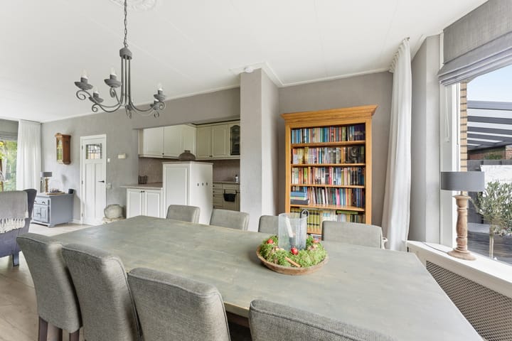 Foto 10 van Brahmsstraat 19