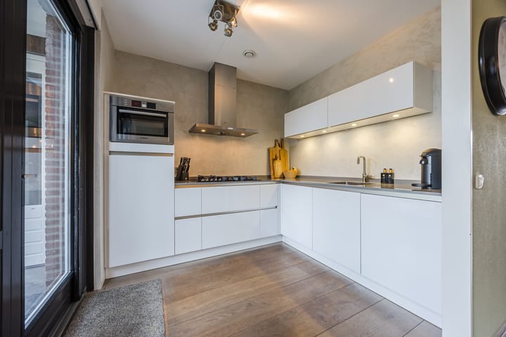 Photo 13 of Eeuwsel 5