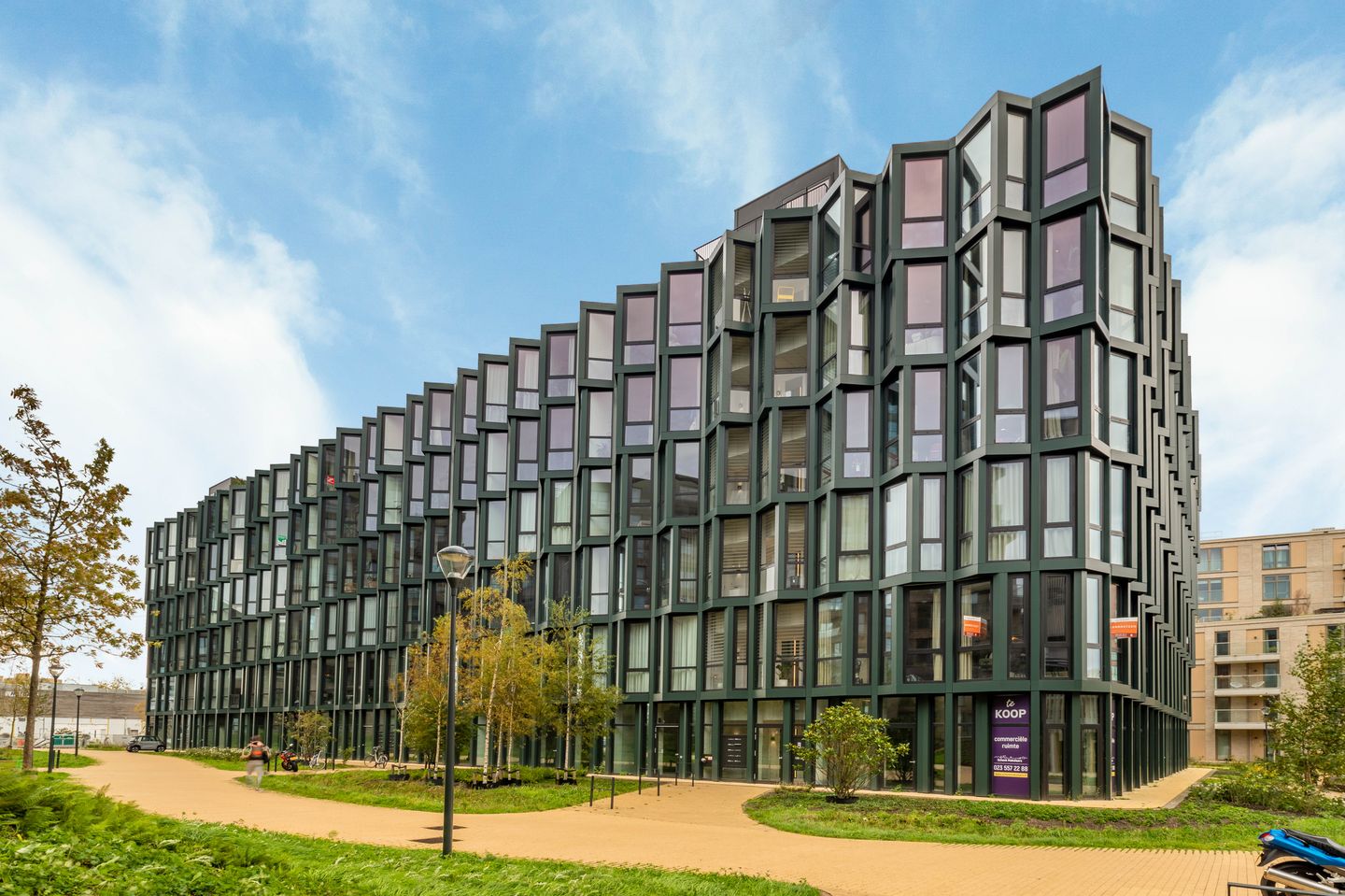 Photo 1 of Surinamepad 152