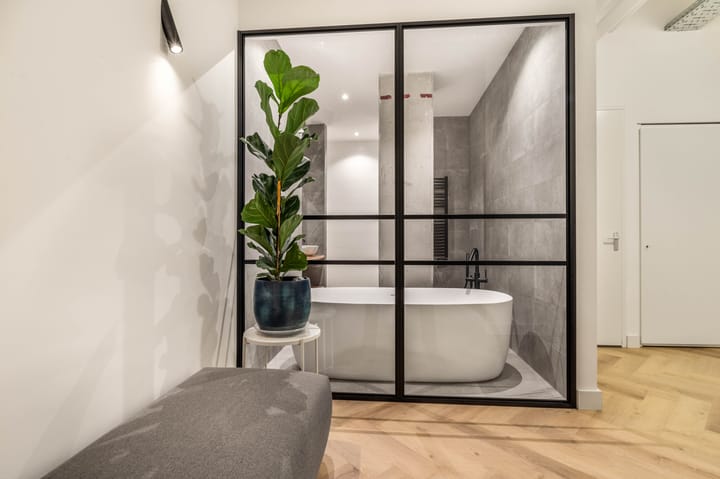 Photo 4 of Surinamepad 152