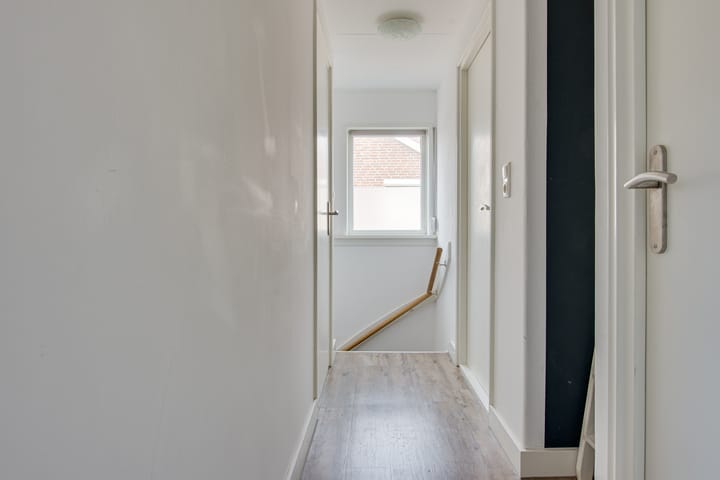 Photo 16 of Reeweg 13