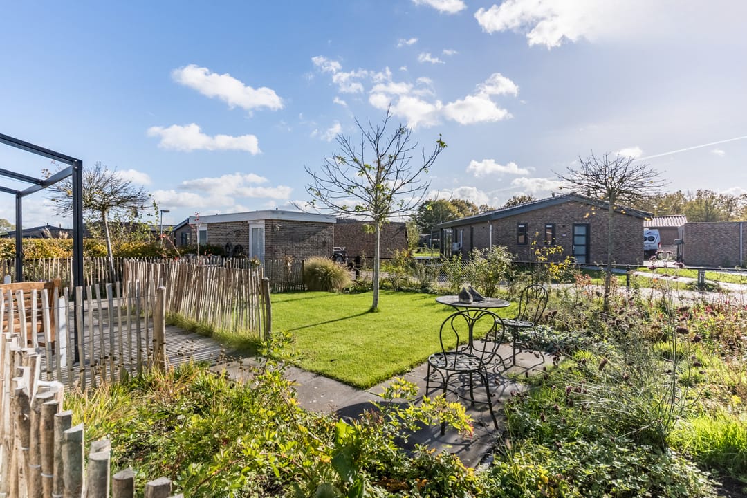 Photo 2 of Heezerenbosch 6-R16