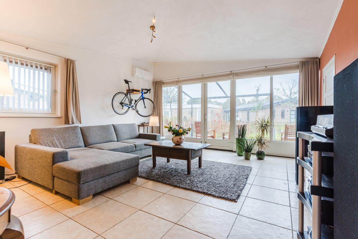 Photo 4 of Heezerenbosch 6-R16