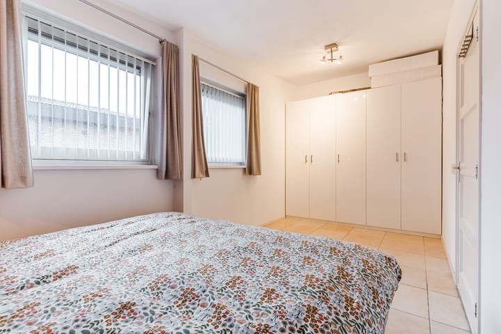 Photo 10 of Heezerenbosch 6-R16