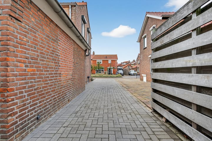 Photo 35 of Reeweg 13