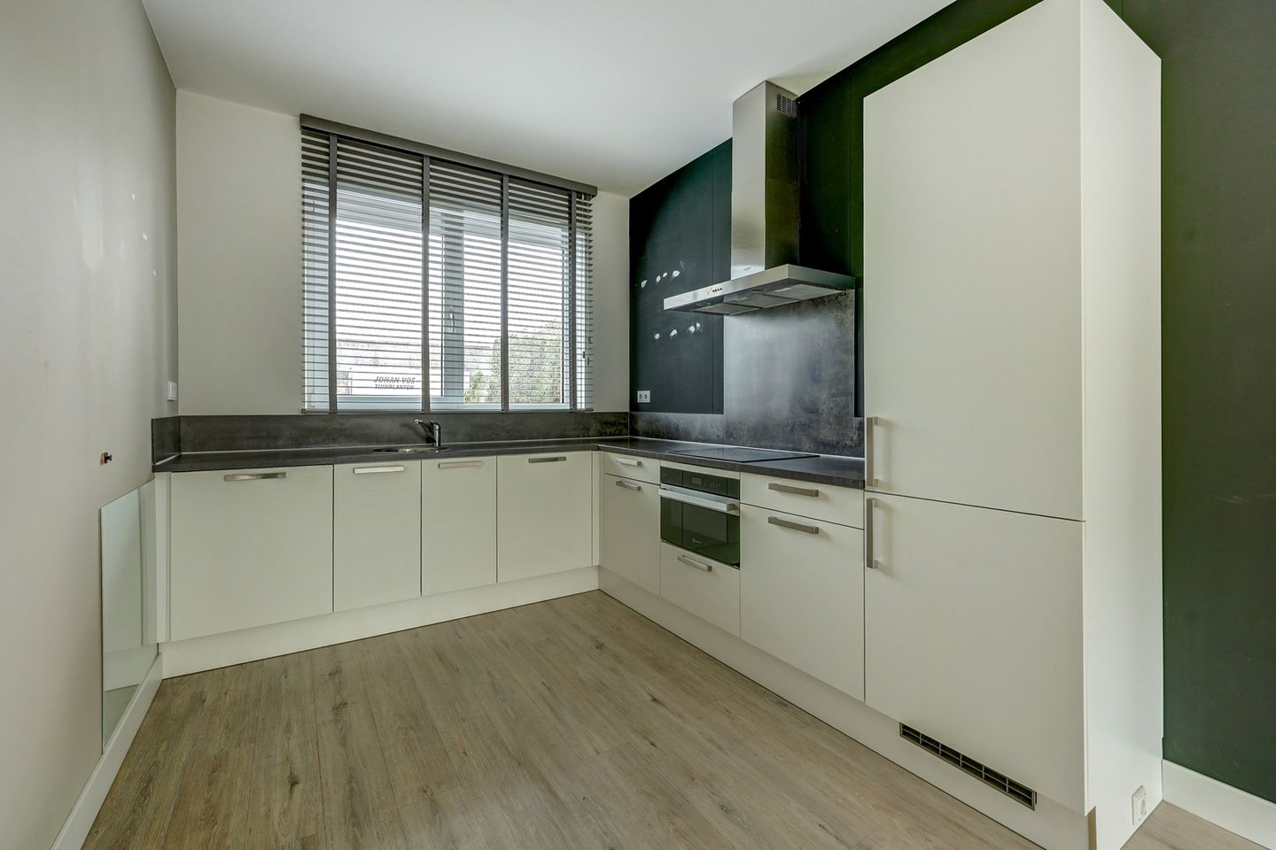 Foto 10 van Hazelegerstraat 14