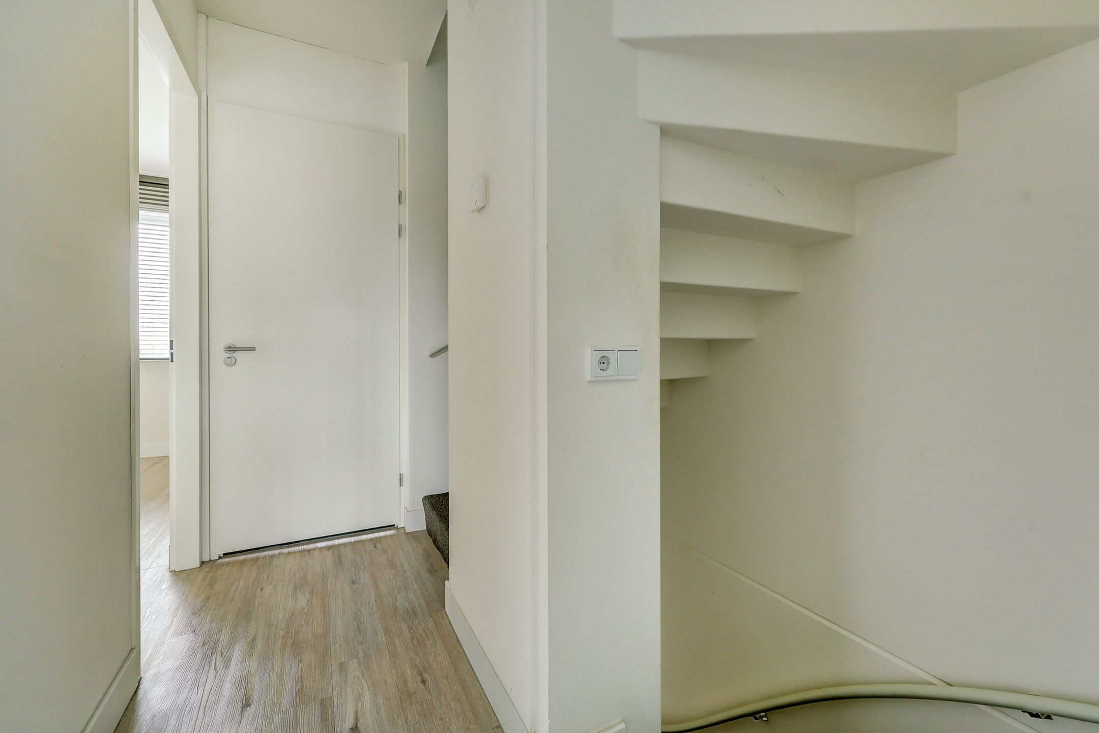 Foto 15 van Hazelegerstraat 14