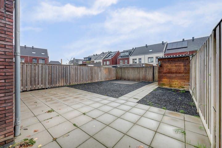 Foto 36 van Hazelegerstraat 14