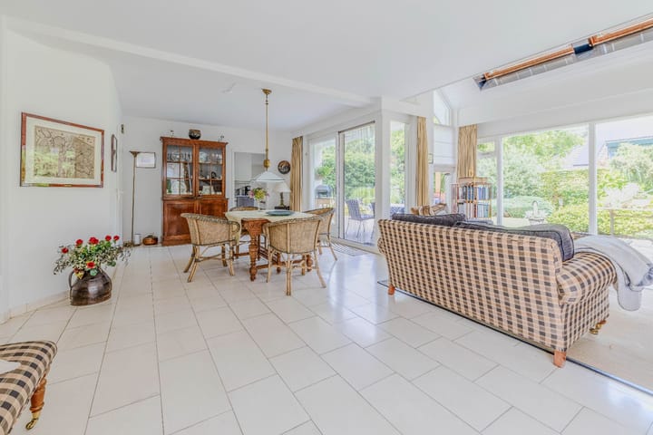 Foto 12 van Negen-novemberweg 27