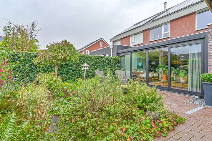 Foto 63 van Hamrik 16