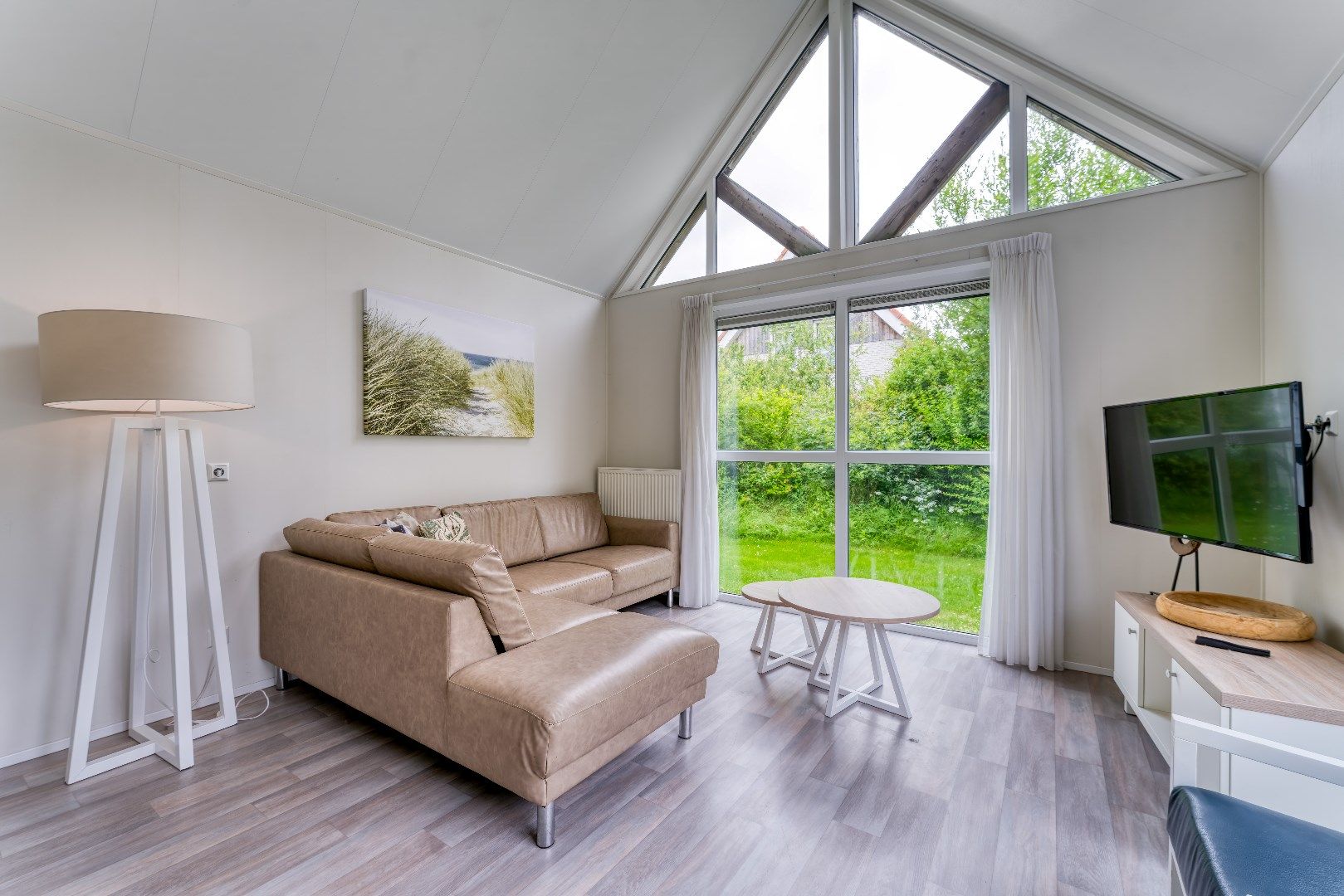 Photo 6 of Zeedijk 24-197