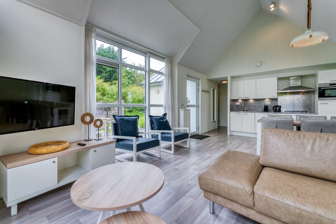 Photo 7 of Zeedijk 24-197