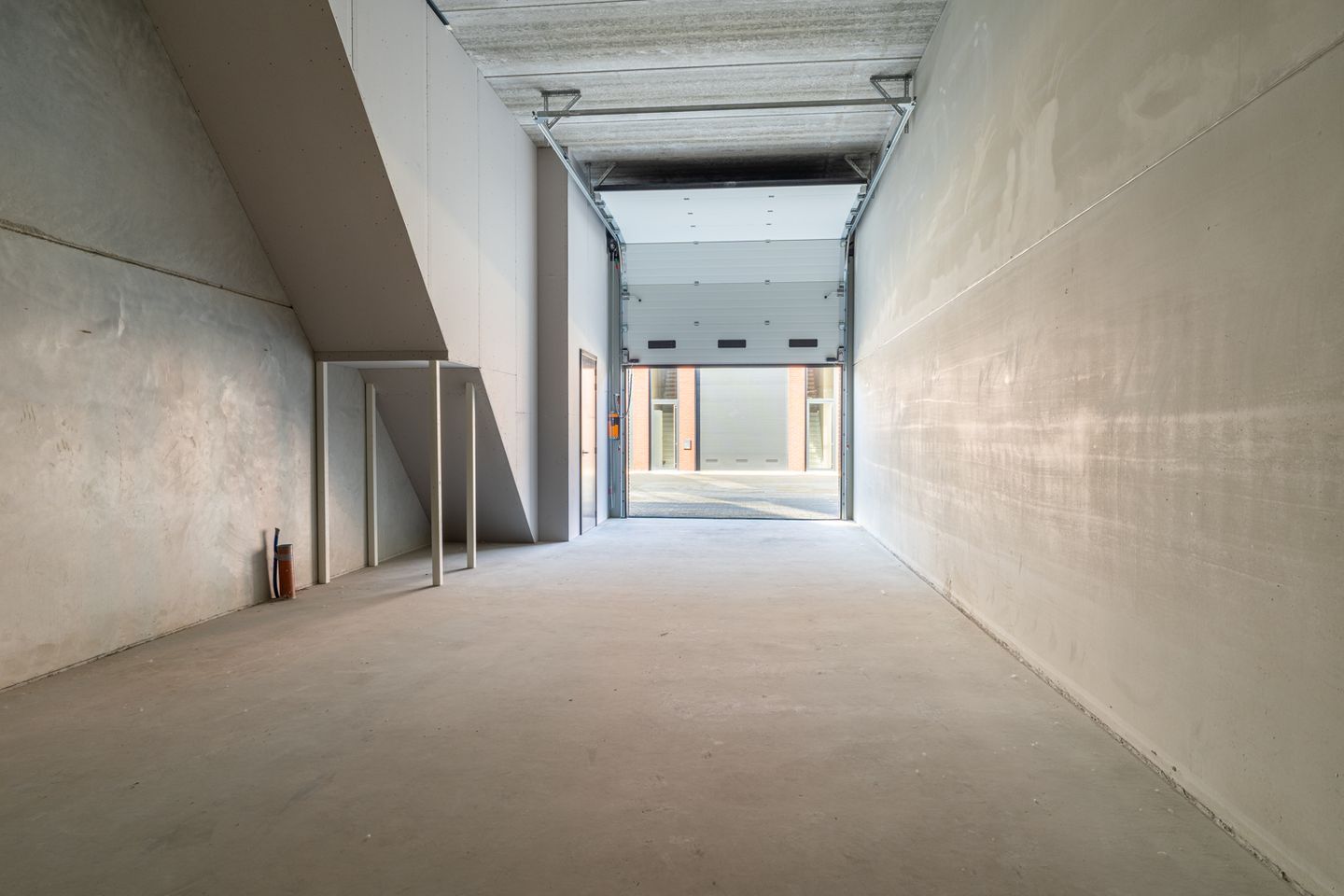 View photo 5 of Industrieweg 14-h