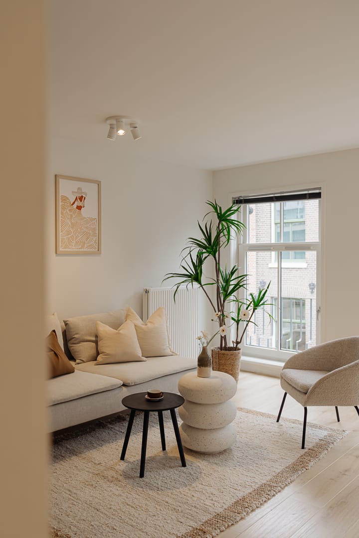 Photo 10 of Bloemstraat 125-C