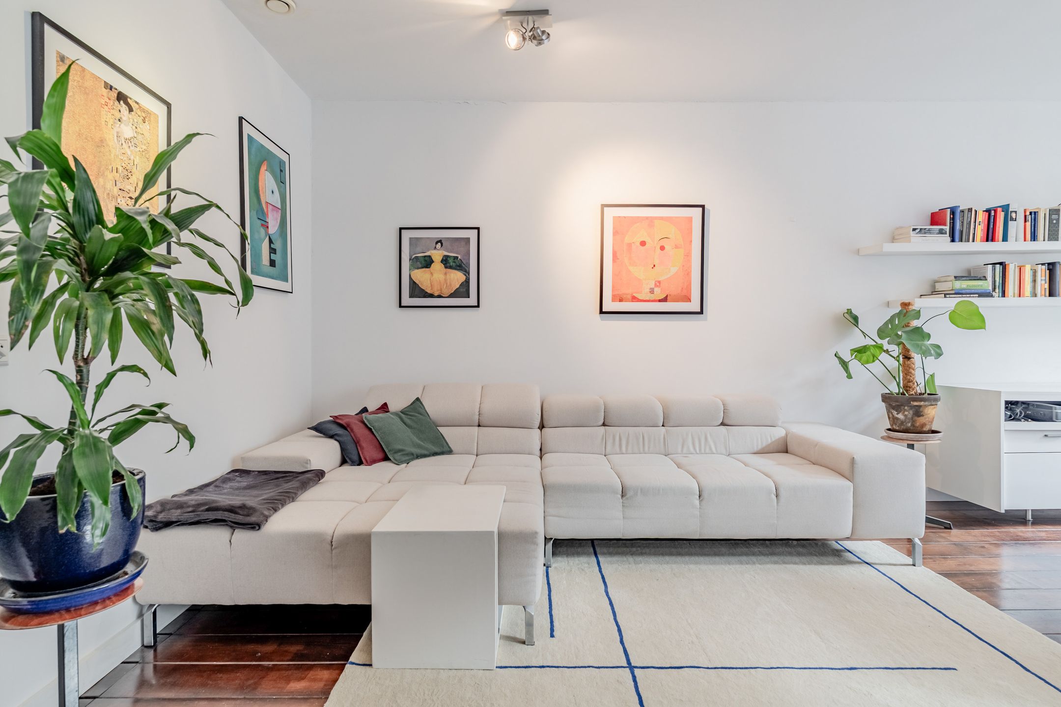 Photo 12 of Govert Flinckstraat 287-2