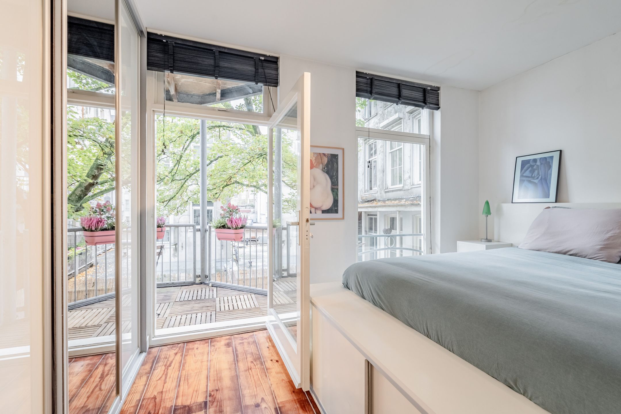 Photo 21 of Govert Flinckstraat 287-2