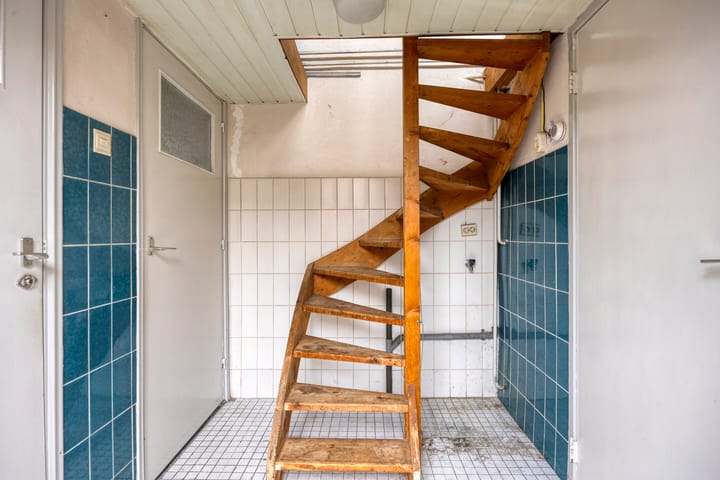 Photo 8 of Hazestraat 39