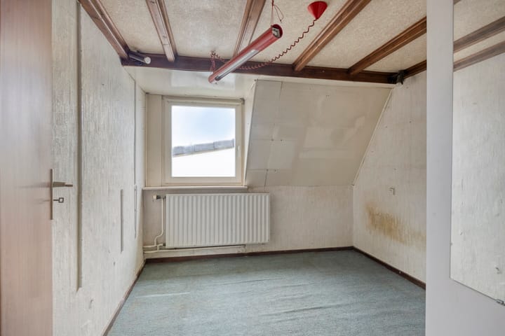 Photo 15 of Hazestraat 39