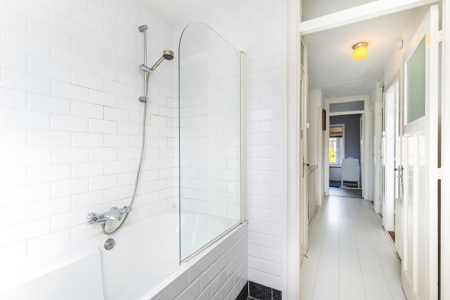 Foto 35 van Burgemeester Knappertlaan 217-B