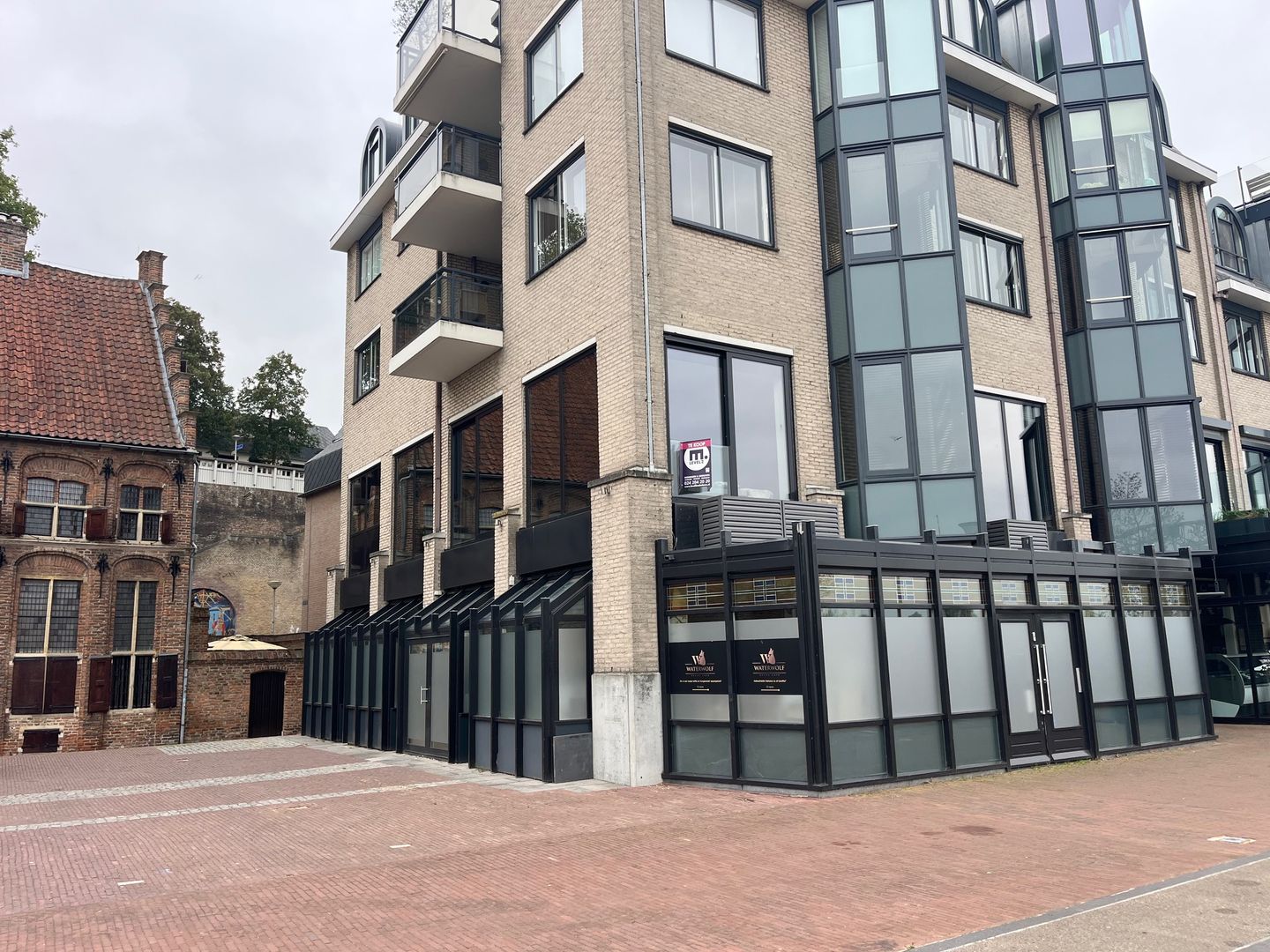 Bekijk foto 1 van Waalkade 60